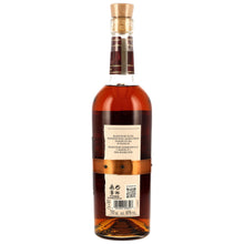 Lade das Bild in den Galerie-Viewer, Basil Hayden's Red Wine Cask Finish - 40,0%