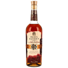 Lade das Bild in den Galerie-Viewer, Basil Hayden's Red Wine Cask Finish - 40,0%